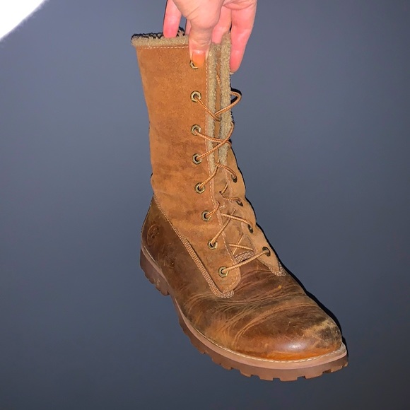 COPY - TIMBERLAND Boots w Fleece - Picture 2 of 5